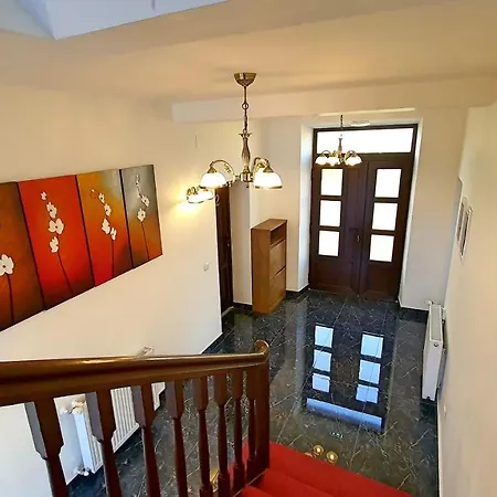Aparthotel Zur Krone 3*