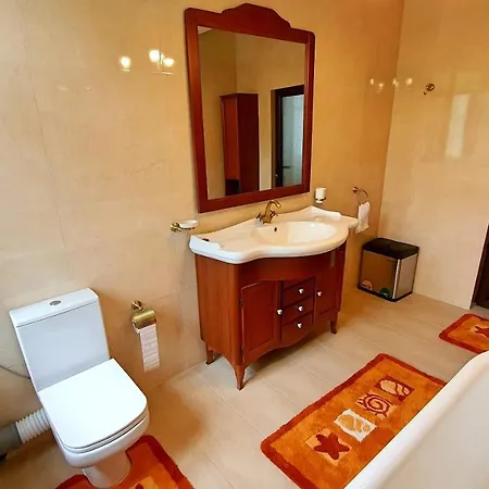 Hotel apartamentowy Zur Krone