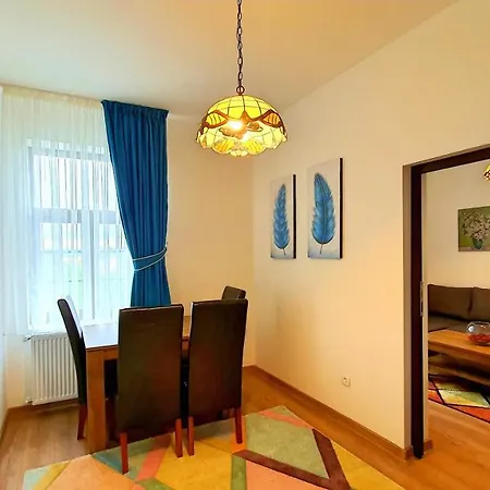 Aparthotel Zur Krone *