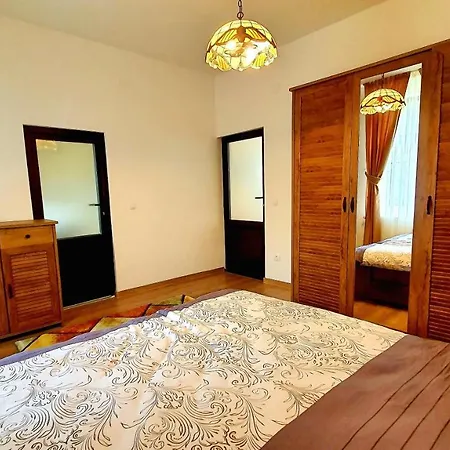 Zur Krone Aparthotel