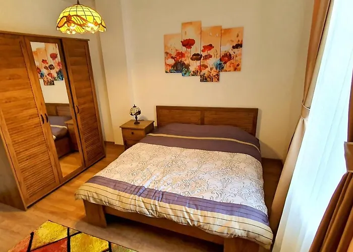 Zur Krone Apartmanhotel Widdershausen